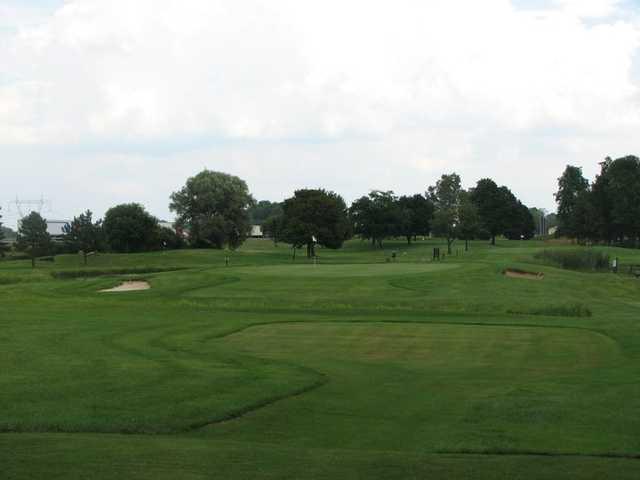 Executive South Family Golf Center