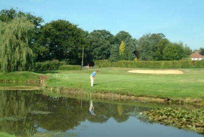 Richmond Park Golf Club - photo 3