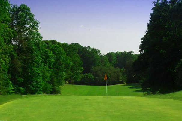 Chesapeake Hills Golf Club - photo 3