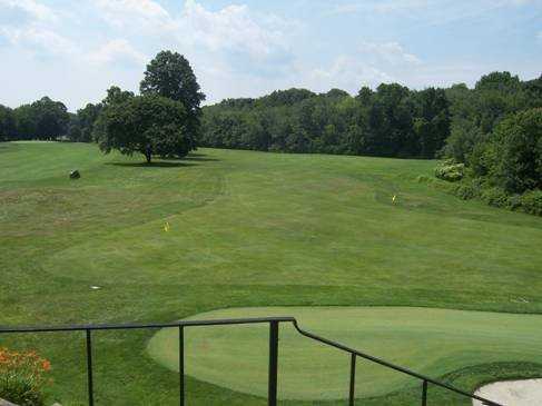 East Greenwich Golf & Country - photo 2