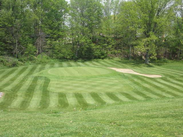 Salem Golf Club - photo 2