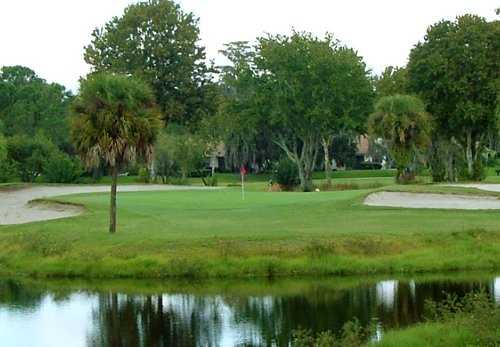 Lake Orlando Golf Club - photo 2