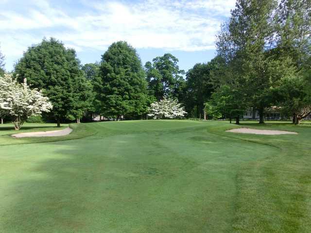 Candlewood Lake Club