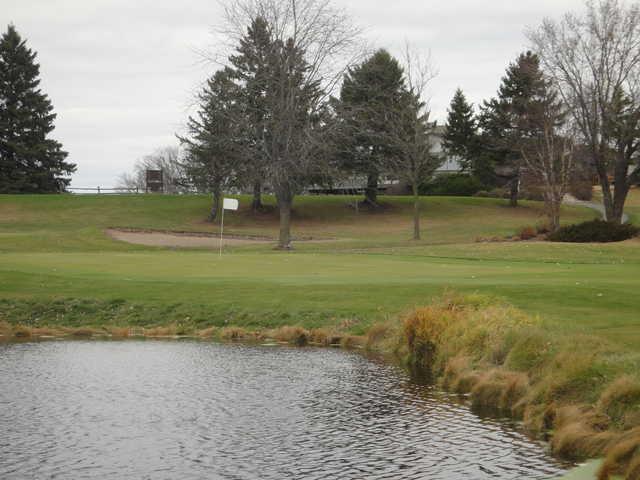 Purple Hawk Country Club