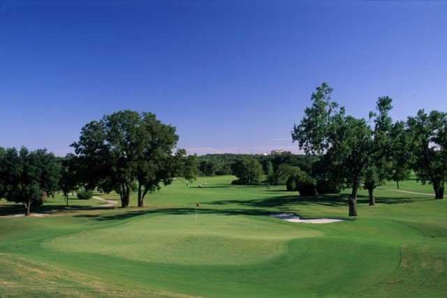 Grapevine Golf Course - photo 3
