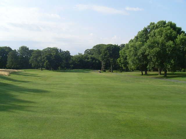 Unicorn Golf Course - photo 2