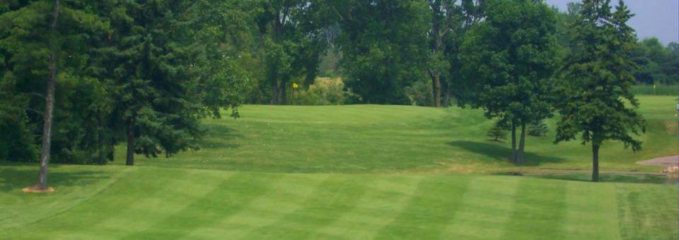 Lapeer Country Club - photo 3