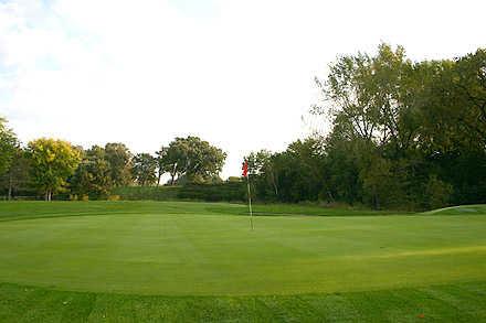 Hidden Greens Golf Course - photo 2