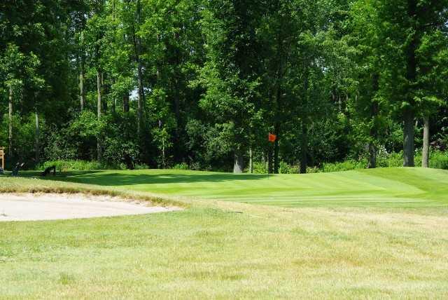 Fort Erie Golf Club - photo 3