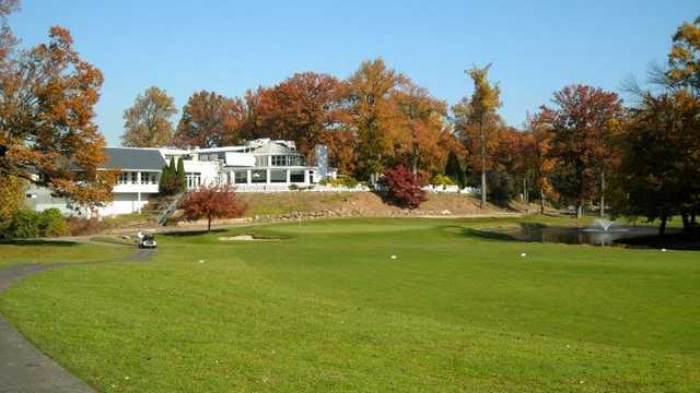 South Shore Golf Course - photo 6