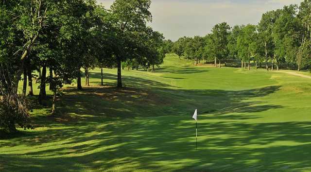 Page Belcher Golf Course - photo 2