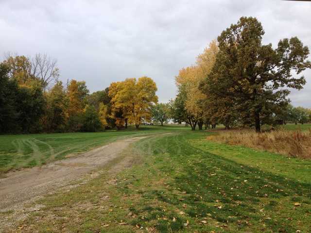 Riverside Greens Golf Course - photo 2