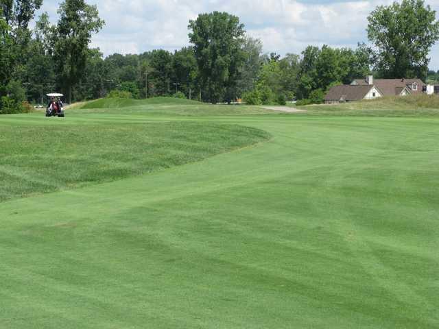 Sanctuary Lake Golf Course - photo 3