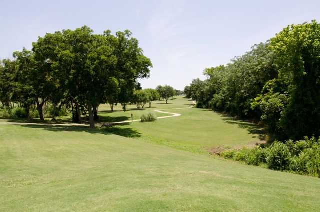 Sammons Golf Course - photo 2