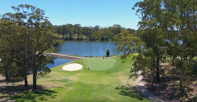 Shortland Waters Golf Club - photo 2