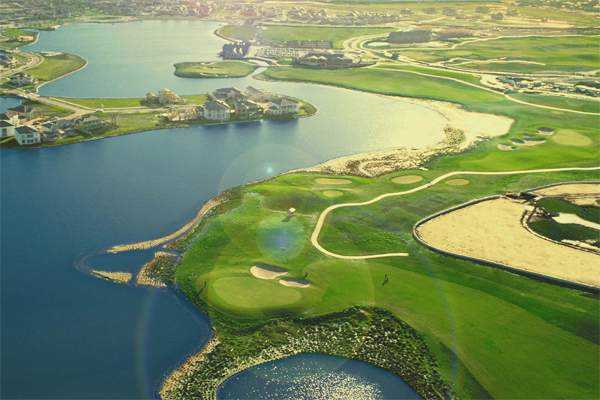 Sanctuary Lakes Golf Club