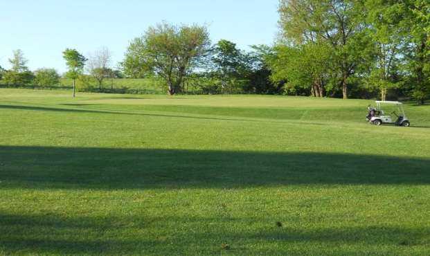 Bow Lake Golf Course - photo 3