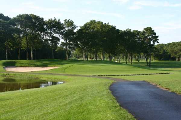 Swan Lake Golf Club
