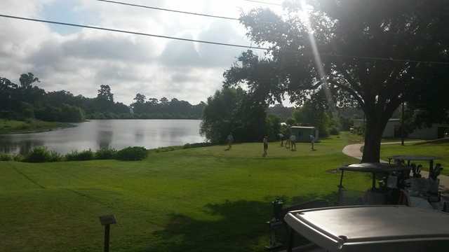 Lufkin Country Club - photo 2