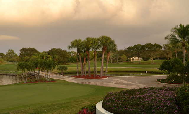 Martin Downs Golf Club - photo 4