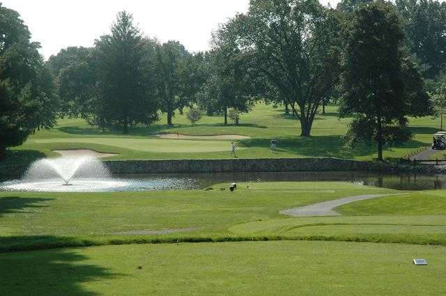 Raritan Valley Country Club - photo 4