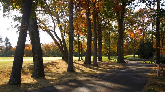 Huntington Country Club - photo 3