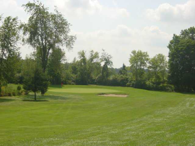Pine Hills Golf Course - photo 4
