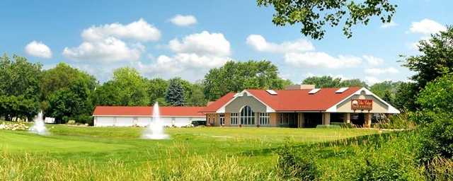 Water's Edge Golf Club - photo 3