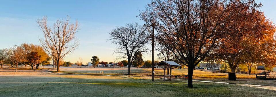 Roughneck Range Sundown Golf Course - photo 4