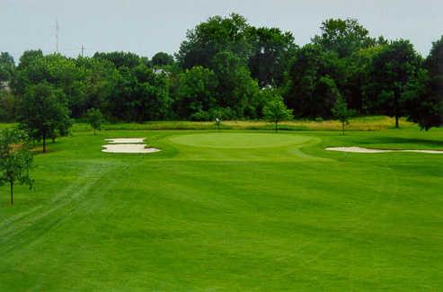 Frankfort Commons Golf Course - photo 4