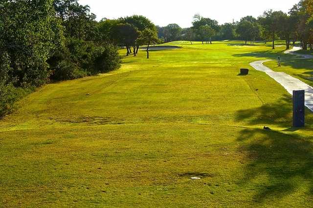 Shady Oaks Golf Course - photo 3