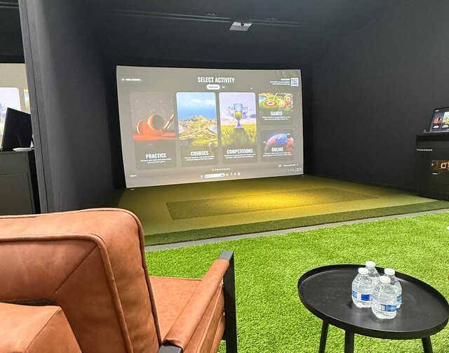 Flyaway Sim Golf