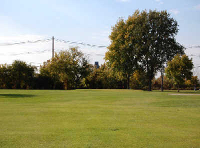 Water's Edge Country Club - photo 4