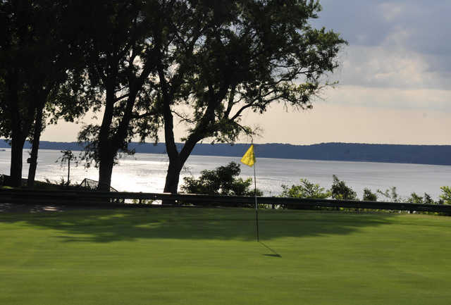 The Coves Golf Club