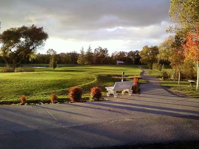 Antelope Greens Golf Course - photo 3