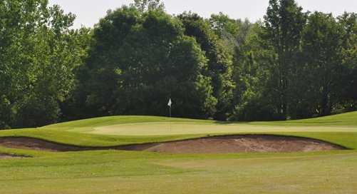 Chalet Hills Golf Club - photo 6