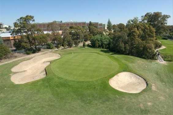Box Hill Golf Club - photo 3