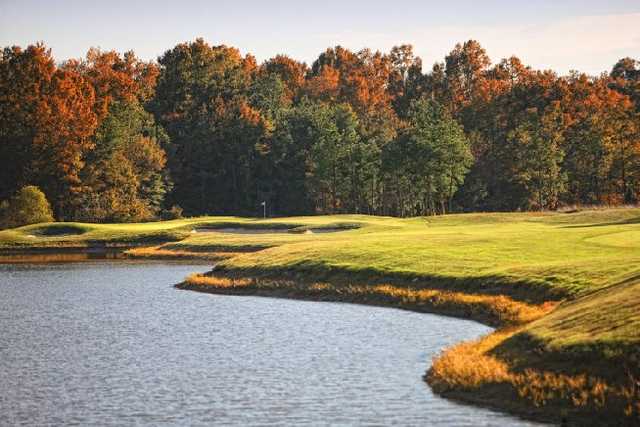 Hunting Hawk Golf Club - photo 2