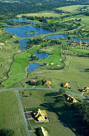 Hidden Valley Golf and Country Club - photo 4