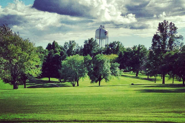 Macomb Country Club - photo 3