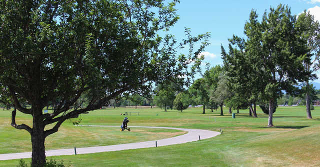 Twin Peaks Golf Course - photo 2