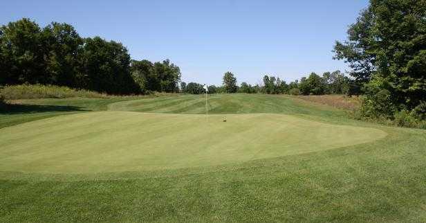 Woodview Golf Course - photo 2