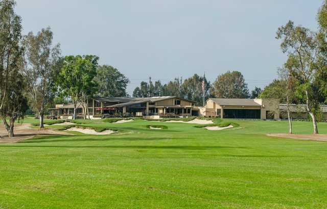 Santa Ana Country Club - photo 2