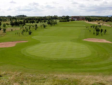 The Vale Golf & Country Club - The Lenches 9 Hole Course - photo 2