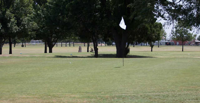 Mangum Golf Course - photo 1