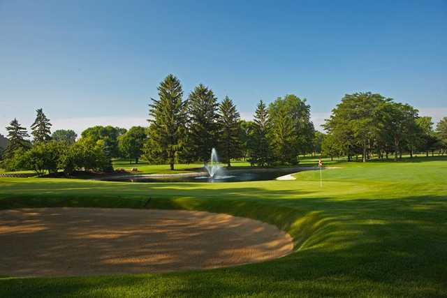 Crystal Lake Country Club - photo 2