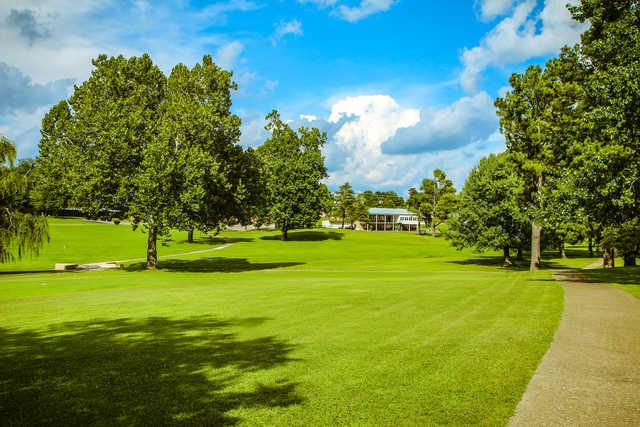Marion Country Club - photo 3