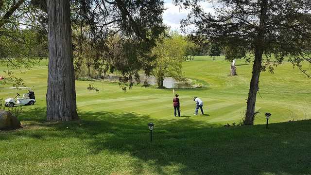 Lake Beulah Country Club - photo 6