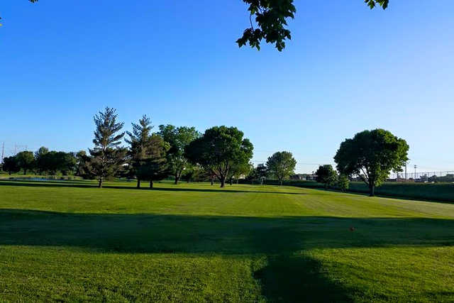 Milts Golf Center - photo 2