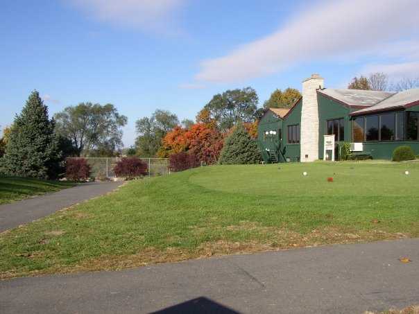 Seymour Country Club - photo 3
